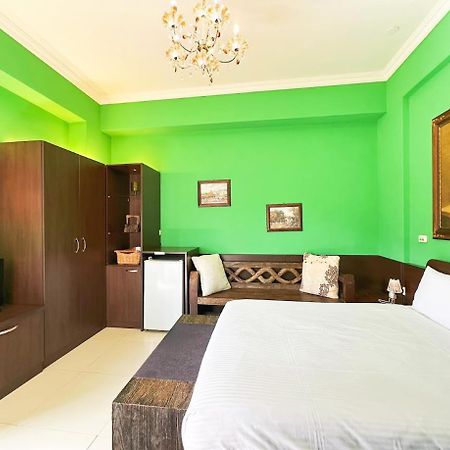 Ho Feng Private Hotel 電梯自助民宿 جيان المظهر الخارجي الصورة